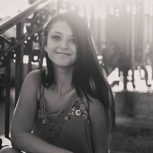 Meet your Posher, Marissa